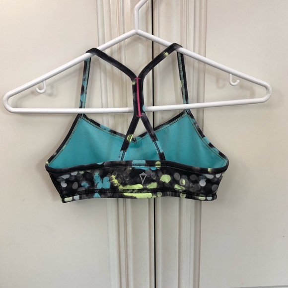 Ivivva by Lululemon girls bra 🍋 - Picture 4 of 9